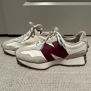 New Balance 327